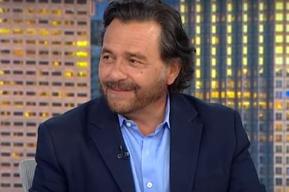 el-gobernador-por-la-provincia-de-salta-gustavo-QMBDLFXFDBFFXCQHI564HT6AZM