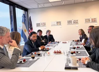 Sáenz en viaje a EE.UU