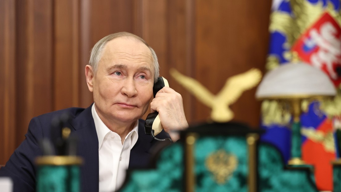 69ab2fea59bf5b34e06c35ee (1)