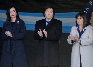 Milei cae debajo del 30% en las encuestas y crecen Vicky y Patricia