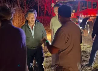 Sáenz supervisó el operativo de emergencia por incendios entre Campo Quijano y Rosario de Lerma