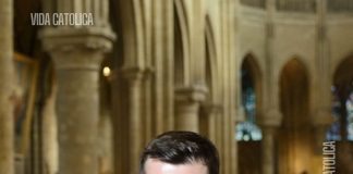 Jovenes franceses al catolicismo desde el islam