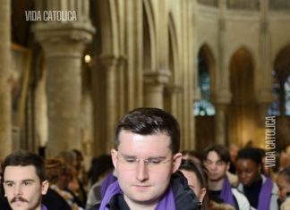 Jovenes franceses al catolicismo desde el islam